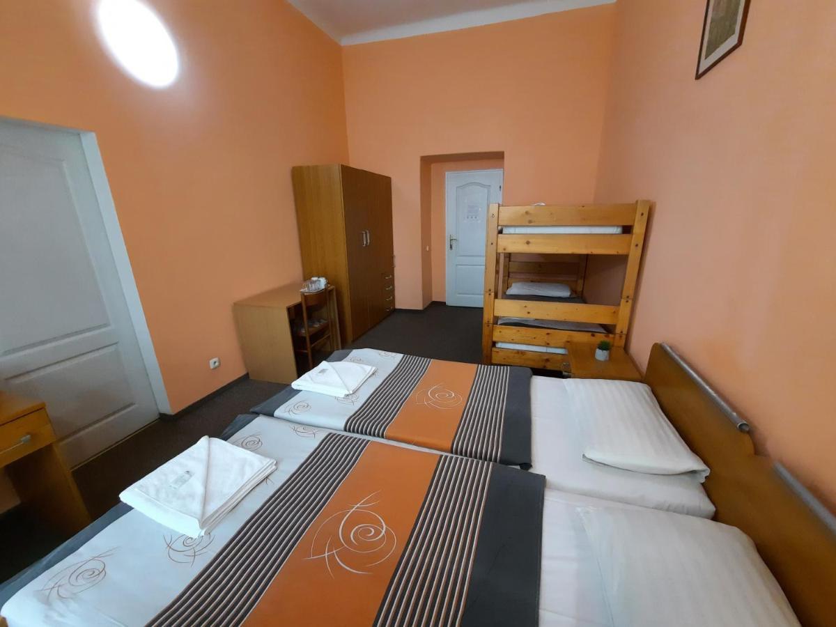 Pension City Center Prága Kültér fotó