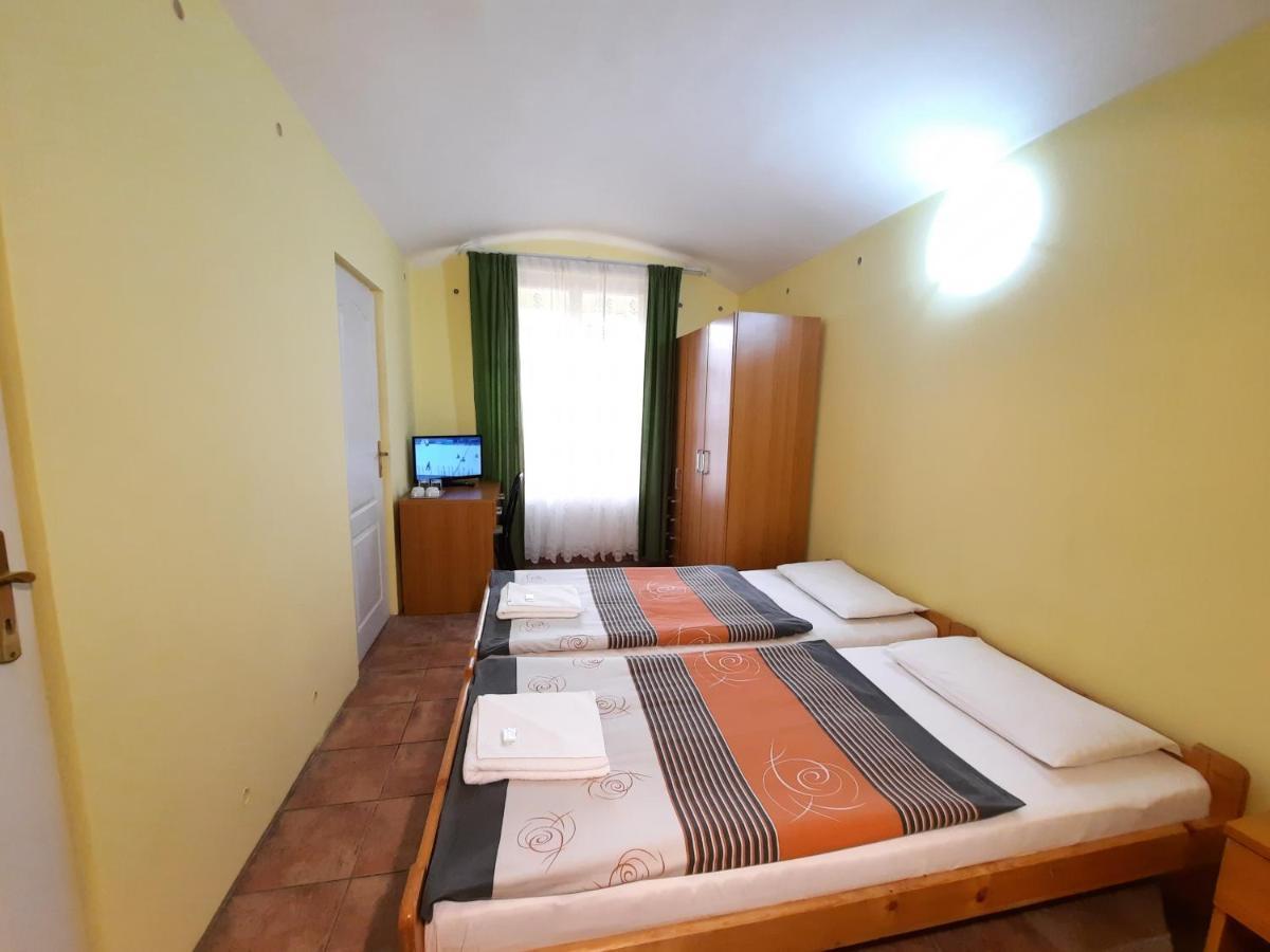 Pension City Center Prága Kültér fotó